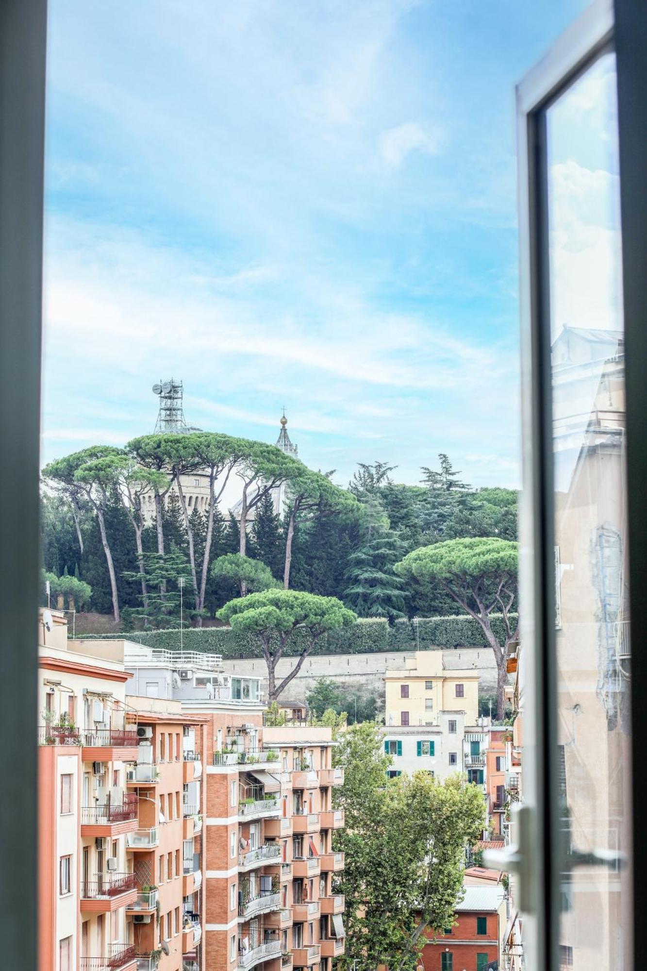 Apartment Vatican View With Balcony *